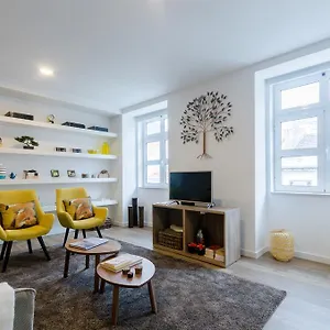 The Loghouse Apartment Lisbon